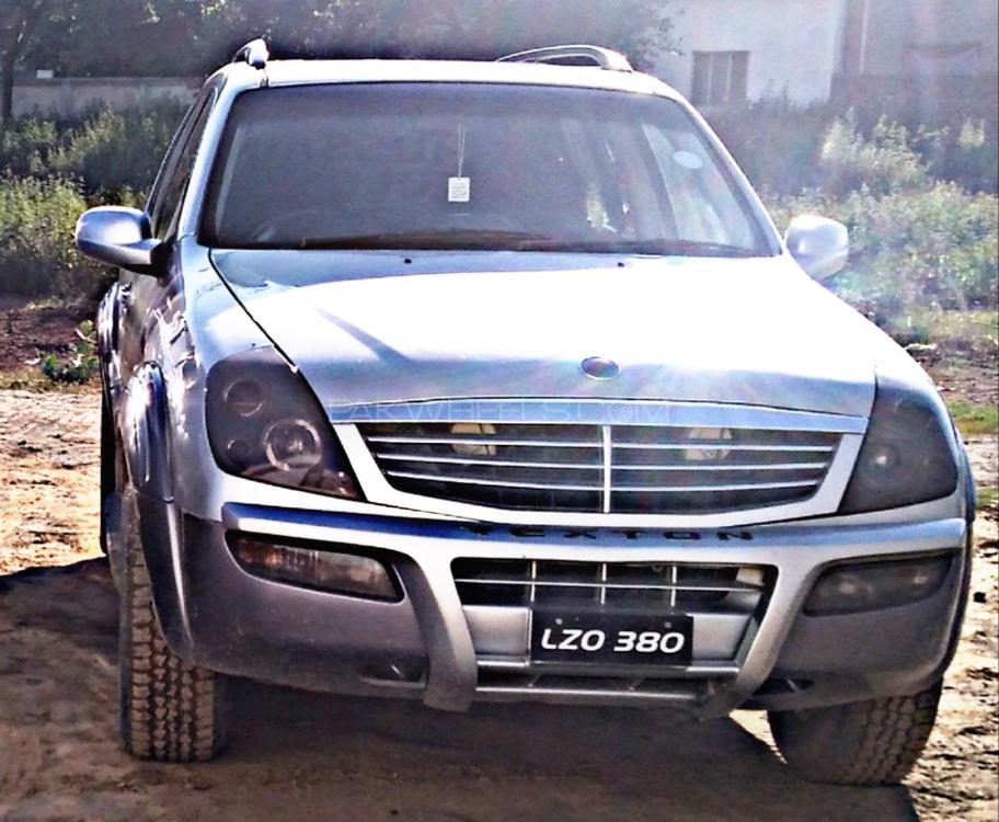 SsangYong Rexton 2005 for Sale in Sialkot Image-1
