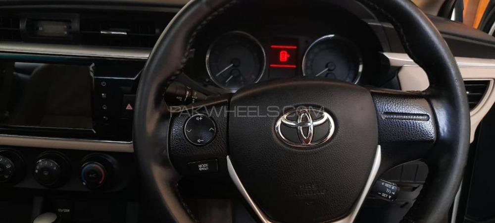 Toyota Corolla 2016 for Sale in Lahore Toyota Corolla 2016 for Sale in Lahore Image-13