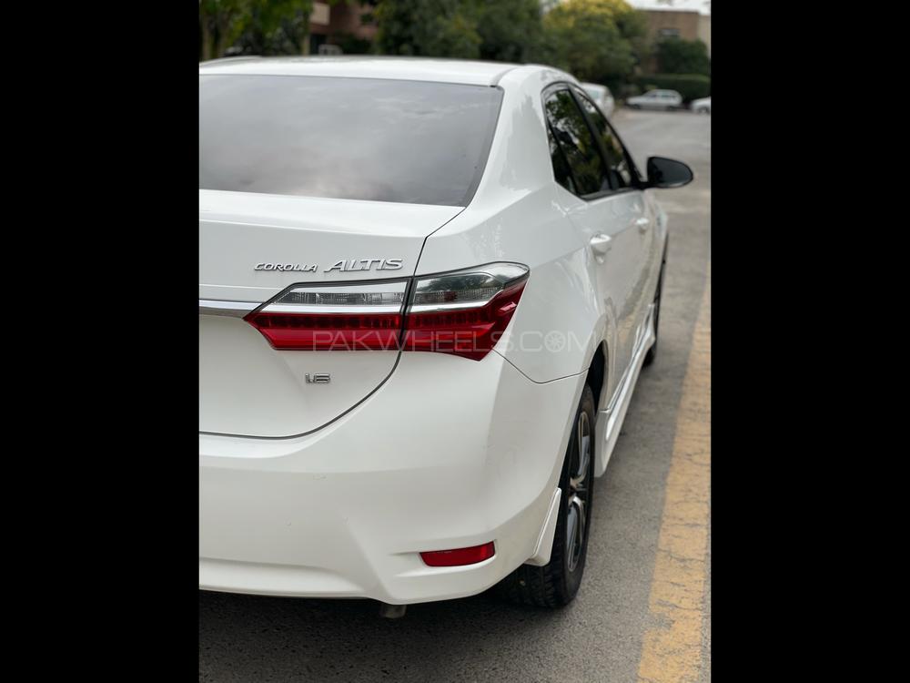 Toyota Corolla 2017 for Sale in Lahore Toyota Corolla 2017 for Sale in Lahore Image-5