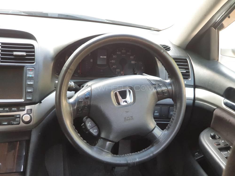 ہونڈا اکارڈ 2005 for Sale in لاہور ہونڈا اکارڈ 2005 for Sale in لاہور Image-9