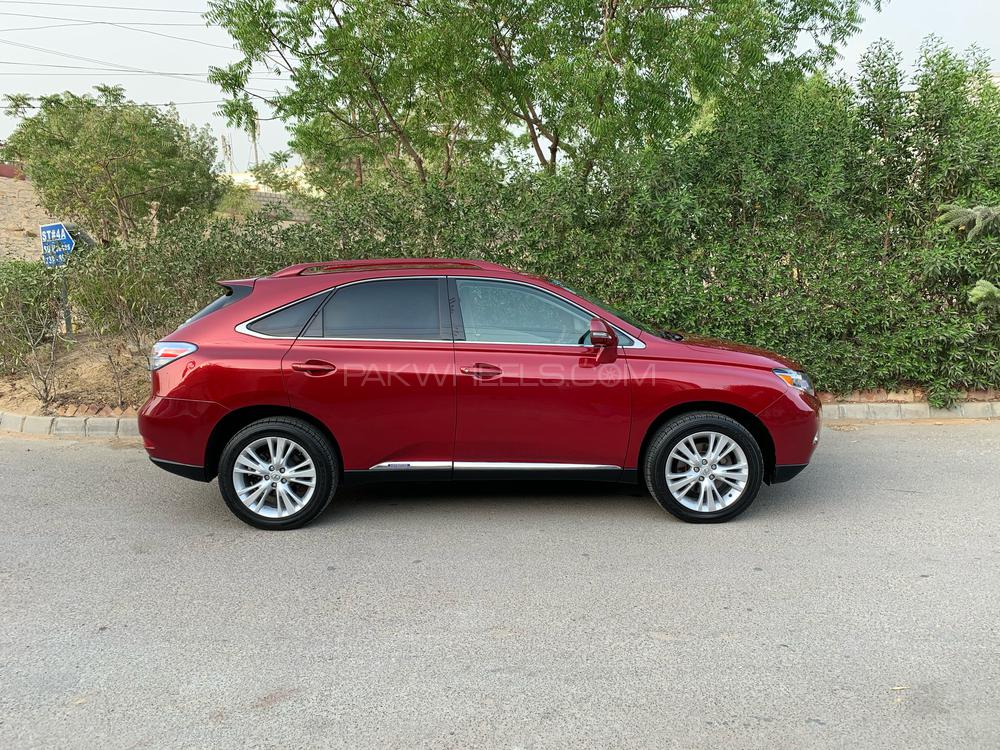 لیکزس آر ایکس سیریز 2009 for Sale in کراچی لیکزس آر ایکس سیریز 2009 for Sale in کراچی Image-3
