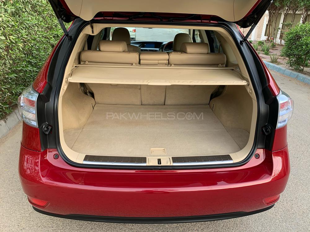 لیکزس آر ایکس سیریز 2009 for Sale in کراچی لیکزس آر ایکس سیریز 2009 for Sale in کراچی Image-15