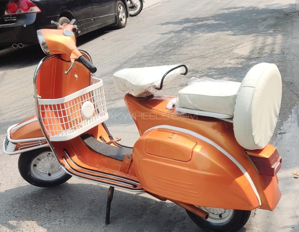 ویسپا  PIAGGIO - 1977  Image-1