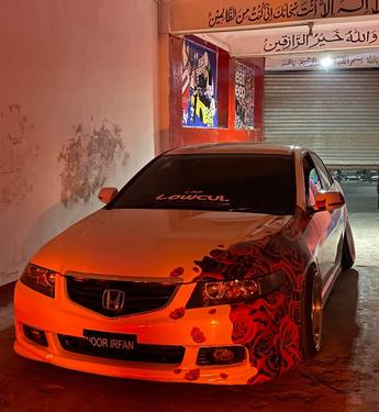 Honda Accord - 2004