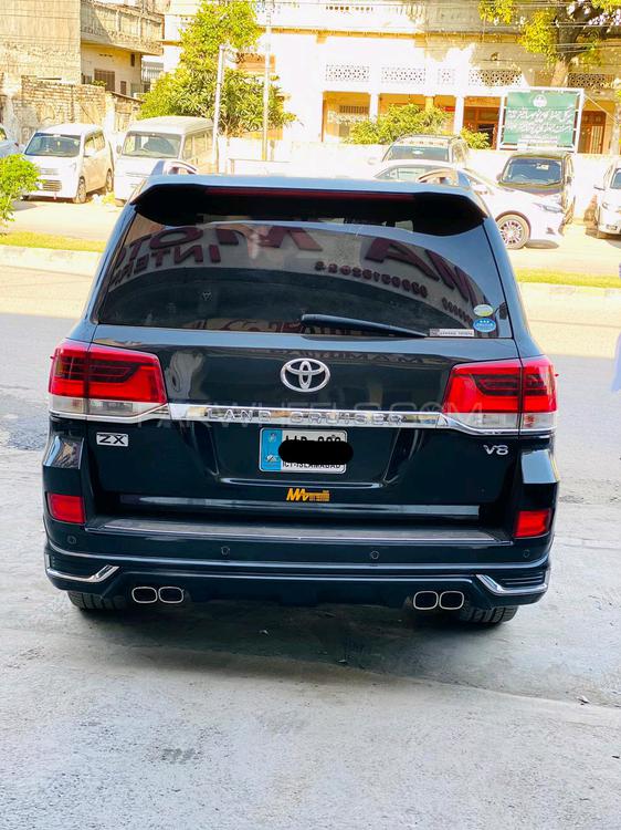 Toyota Land Cruiser 2010 for Sale in Rawalpindi Toyota Land Cruiser 2010 for Sale in Rawalpindi Image-3
