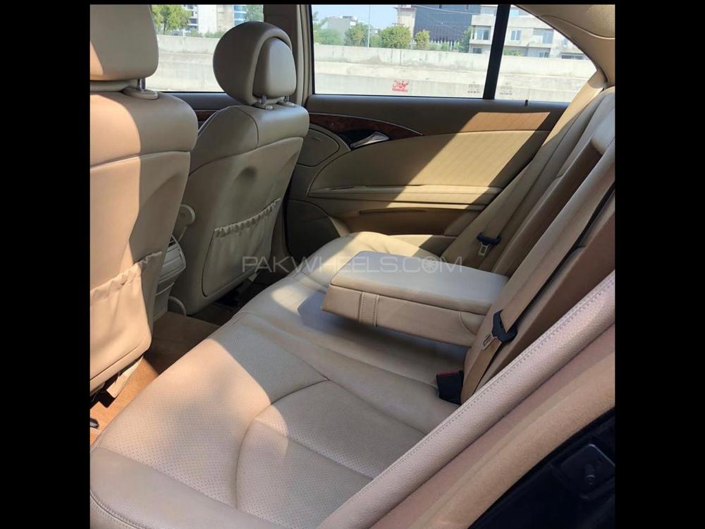 مرسڈیز بینز ای کلاس 2009 for Sale in لاہور مرسڈیز بینز ای کلاس 2009 for Sale in لاہور Image-7