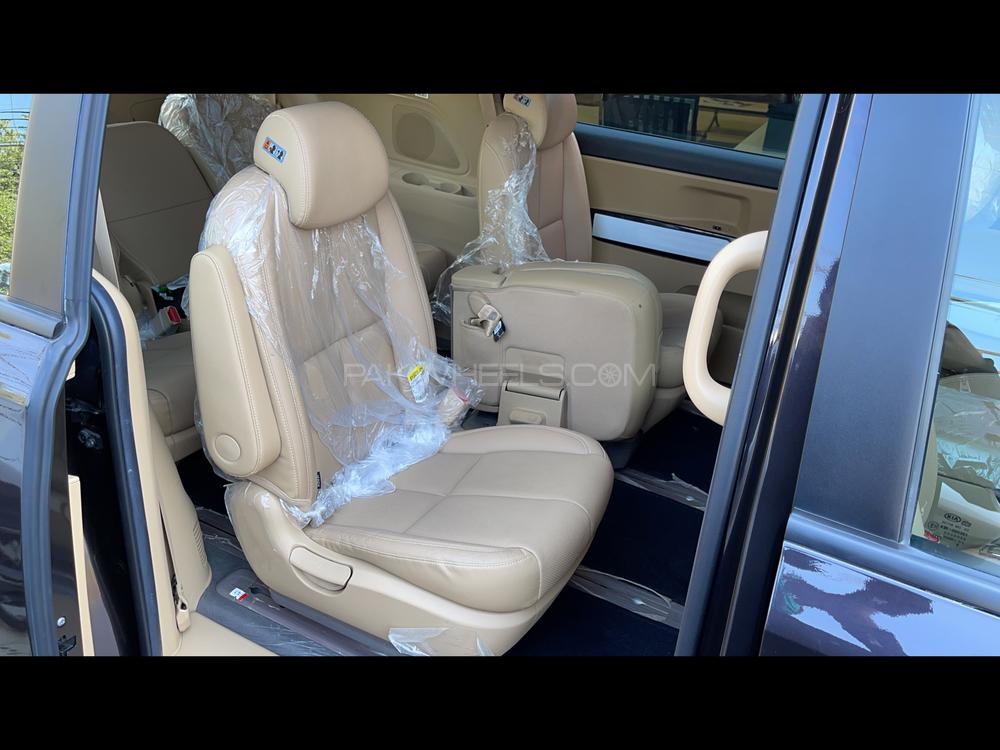 KIA Carnival 2019 for Sale in Karachi KIA Carnival 2019 for Sale in Karachi Image-6