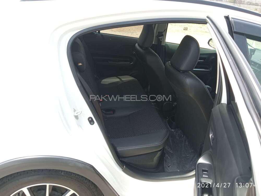 ٹویوٹا اکوا 2017 for Sale in لاہور ٹویوٹا اکوا 2017 for Sale in لاہور Image-13