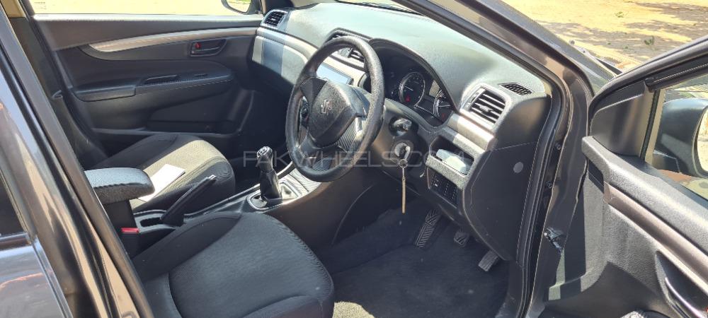 سوزوکی سیاز 2018 for Sale in سیالکوٹ سوزوکی سیاز 2018 for Sale in سیالکوٹ Image-11