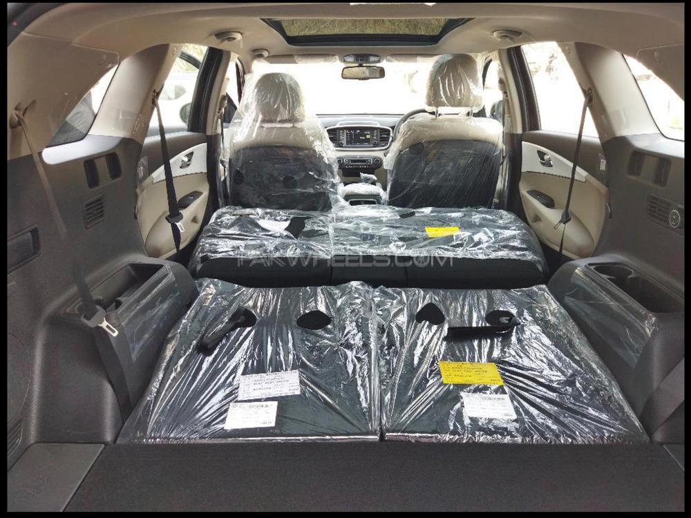 KIA Sorento 2020 for Sale in Multan KIA Sorento 2020 for Sale in Multan Image-5
