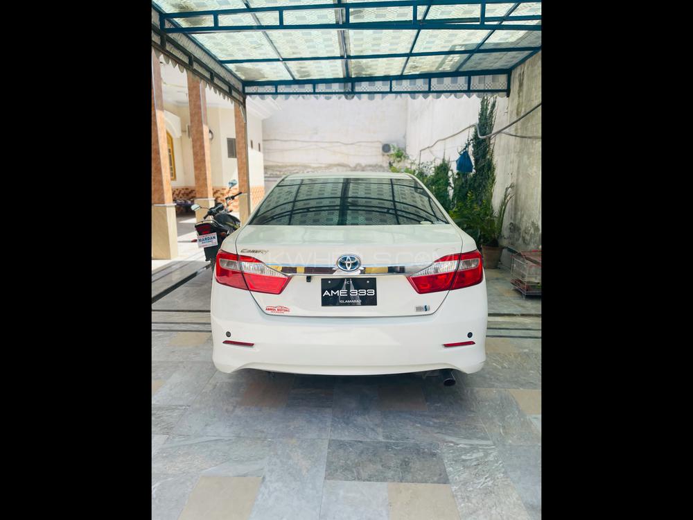 Toyota Camry 2013 for Sale in Mardan Image-1