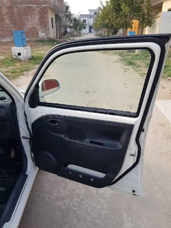 Daihatsu Esse 2011 for Sale in Sargodha Daihatsu Esse 2011 for Sale in Sargodha Image-3
