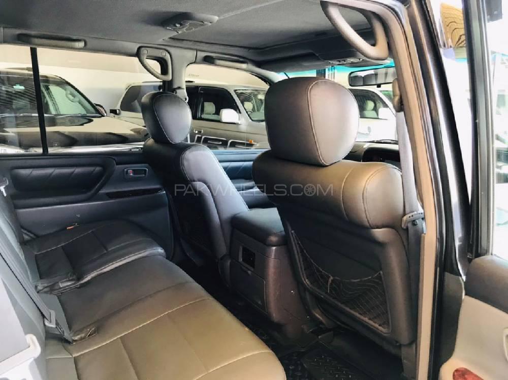 ٹویوٹا لینڈ کروزر 2002 for Sale in پشاور ٹویوٹا لینڈ کروزر 2002 for Sale in پشاور Image-9