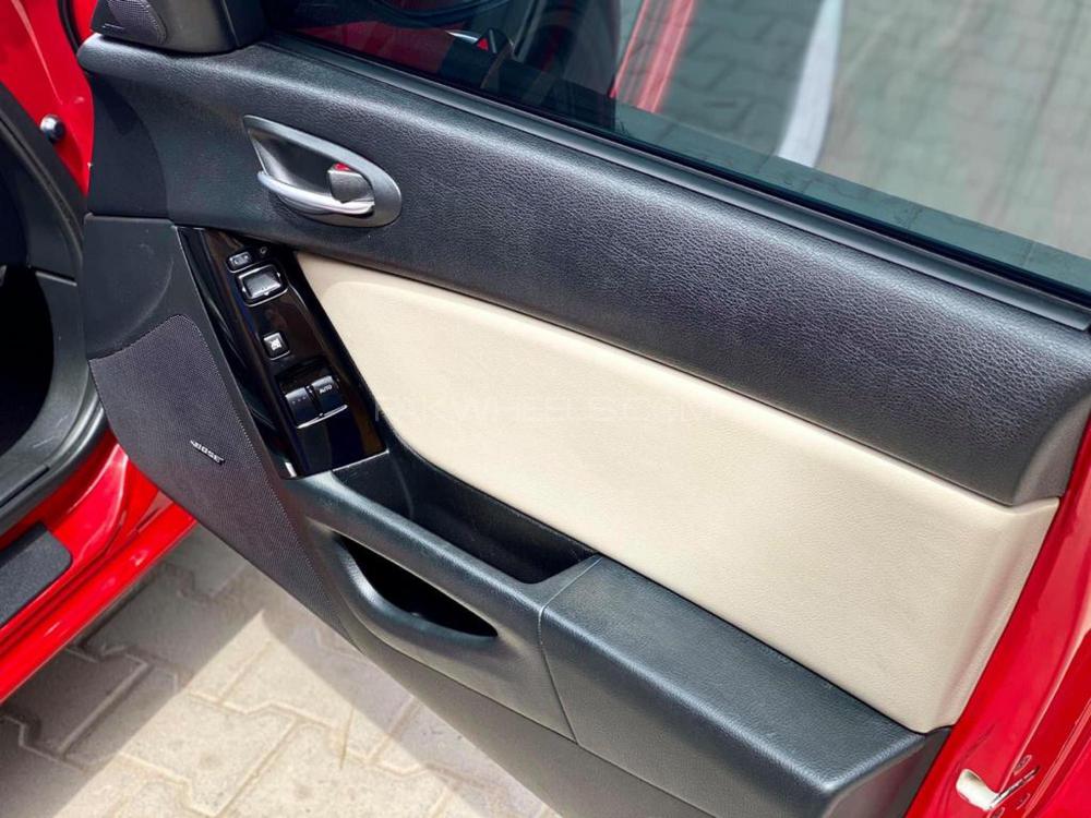 مازدا RX8 2006 for Sale in پشاور مازدا RX8 2006 for Sale in پشاور Image-6