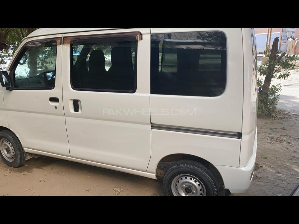 سبارو سامبر 2012 for Sale in کراچی Image-1