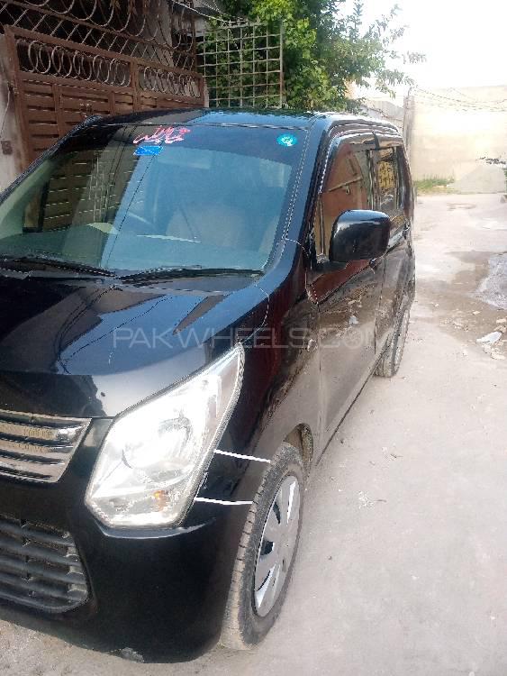 Suzuki MR Wagon 2014 for Sale in Rawalpindi Suzuki MR Wagon 2014 for Sale in Rawalpindi Image-2
