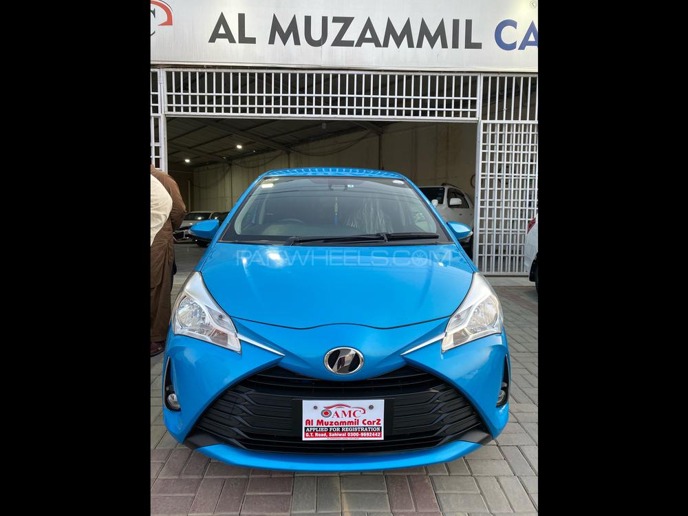 Toyota Vitz 2017 for Sale in Sahiwal Image-1