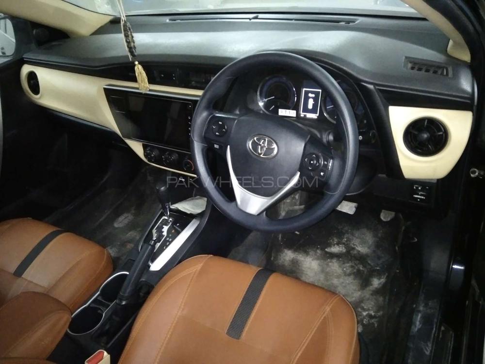 Toyota Corolla 2018 for Sale in Karachi Toyota Corolla 2018 for Sale in Karachi Image-3