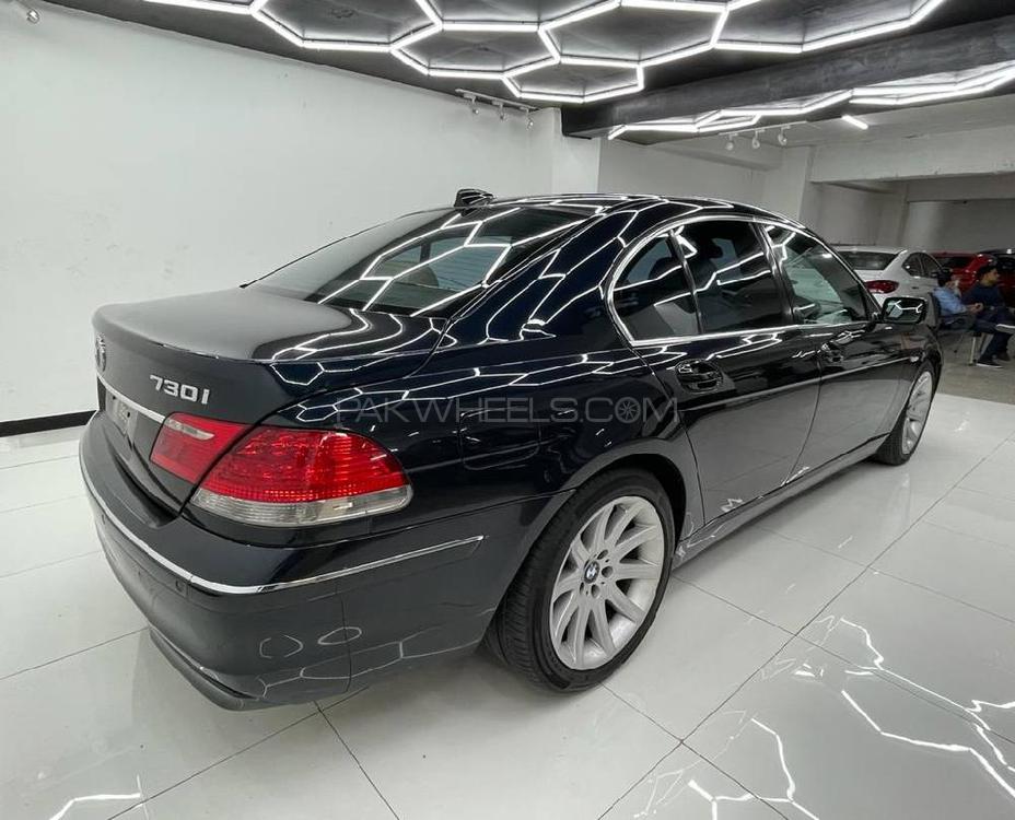 بی ایم ڈبلیو 7 سیریز 2006 for Sale in راولپنڈی بی ایم ڈبلیو 7 سیریز 2006 for Sale in راولپنڈی Image-6