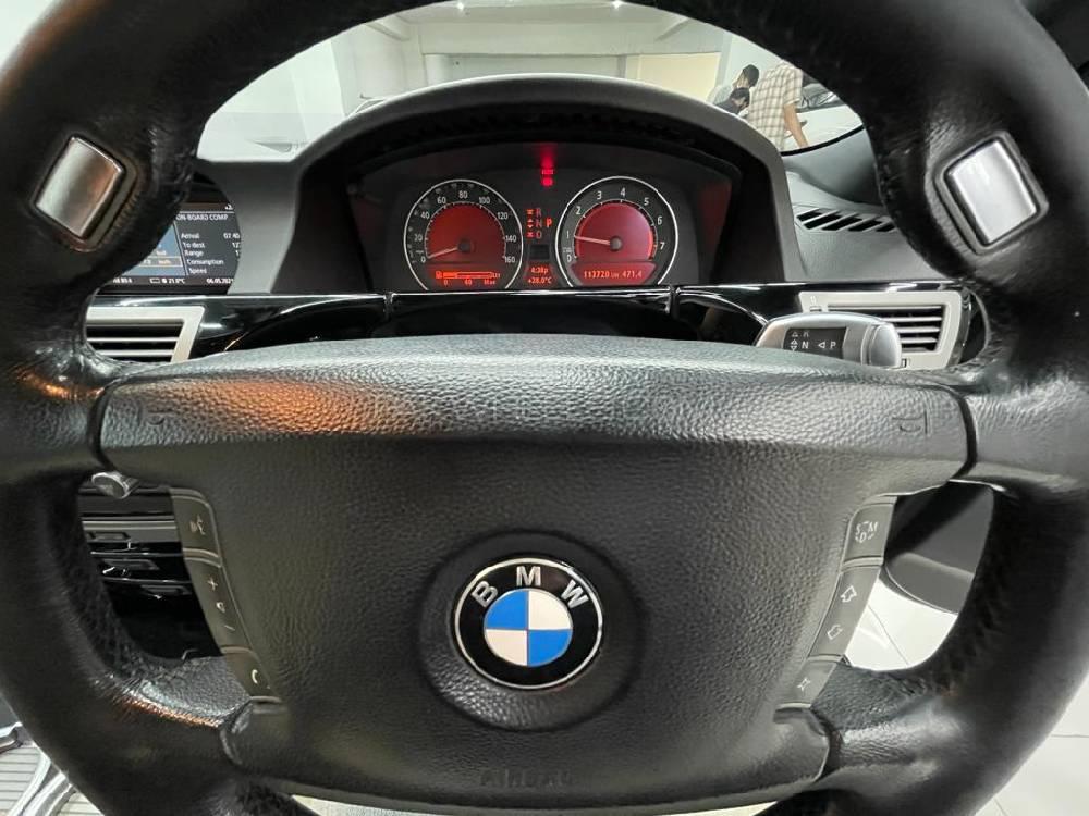 بی ایم ڈبلیو 7 سیریز 2006 for Sale in راولپنڈی بی ایم ڈبلیو 7 سیریز 2006 for Sale in راولپنڈی Image-12