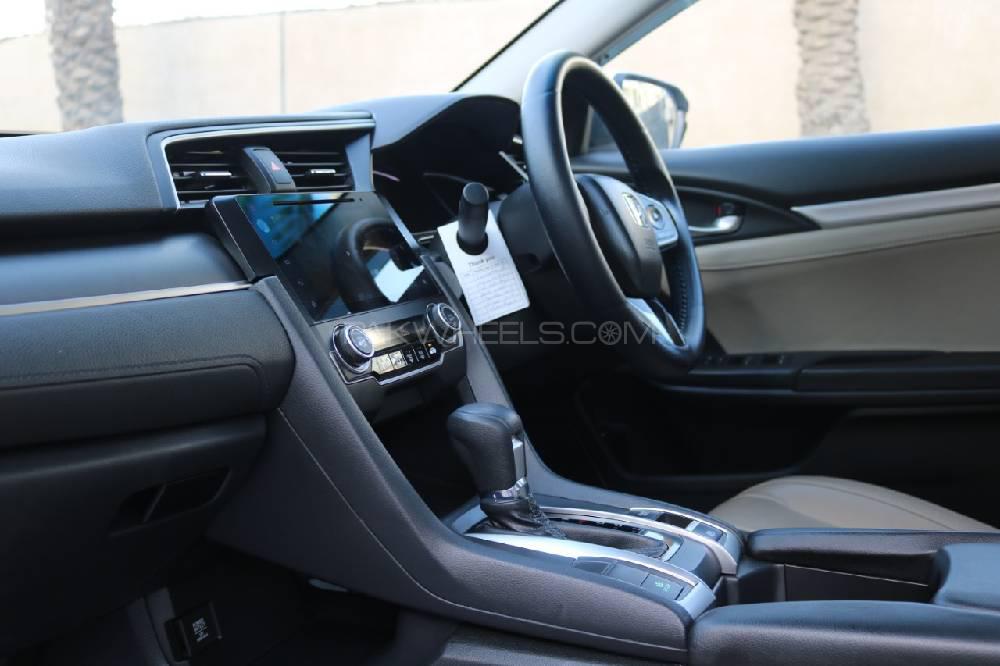 Honda Civic 2018 for Sale in Karachi Honda Civic 2018 for Sale in Karachi Image-15