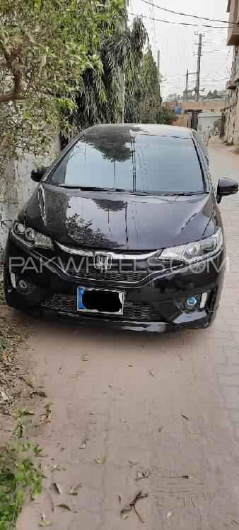 Honda Fit 2016 for Sale in Sialkot Image-1