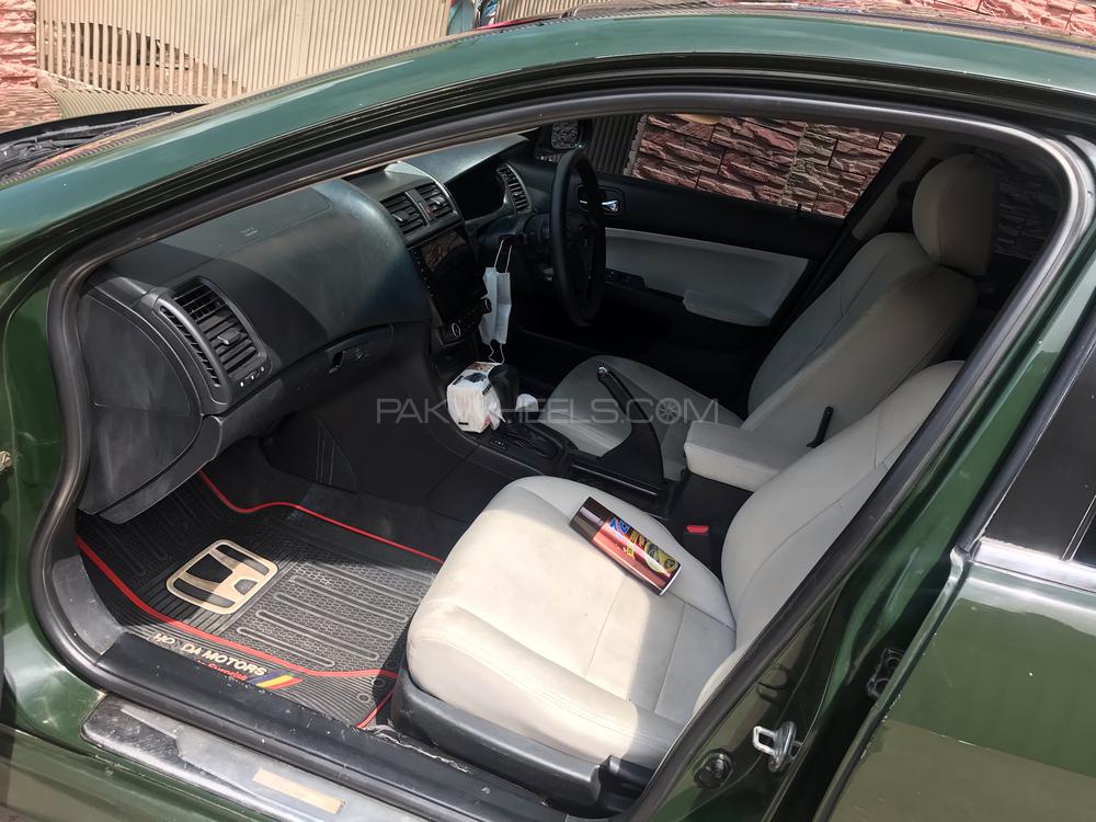 Honda Accord 2004 for Sale in Islamabad Honda Accord 2004 for Sale in Islamabad Image-5