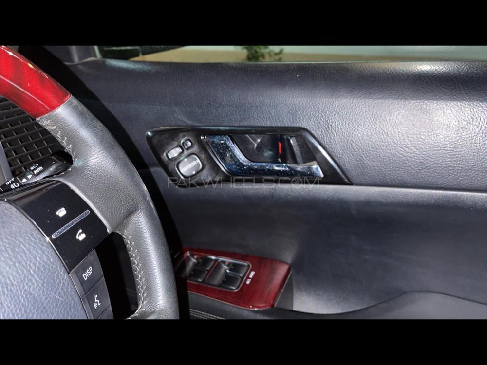 Toyota Mark X 2005 for Sale in Lahore Toyota Mark X 2005 for Sale in Lahore Image-11