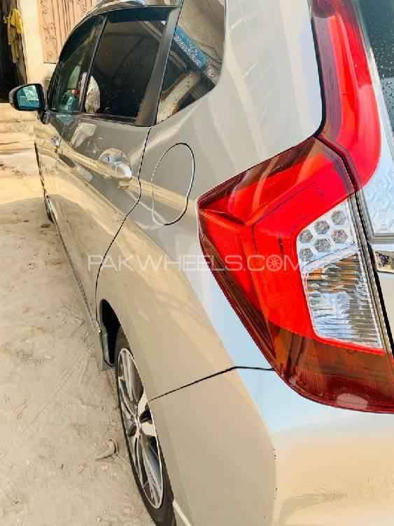 Honda Fit 2014 for Sale in Chiniot Image-1