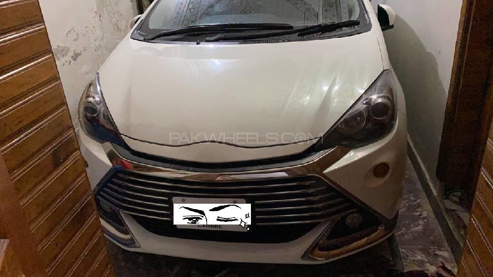 ٹویوٹا اکوا 2015 for Sale in پشاور Image-1