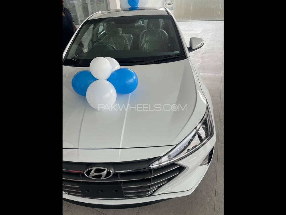 Hyundai Elantra 2021 for Sale in Lahore Image-1