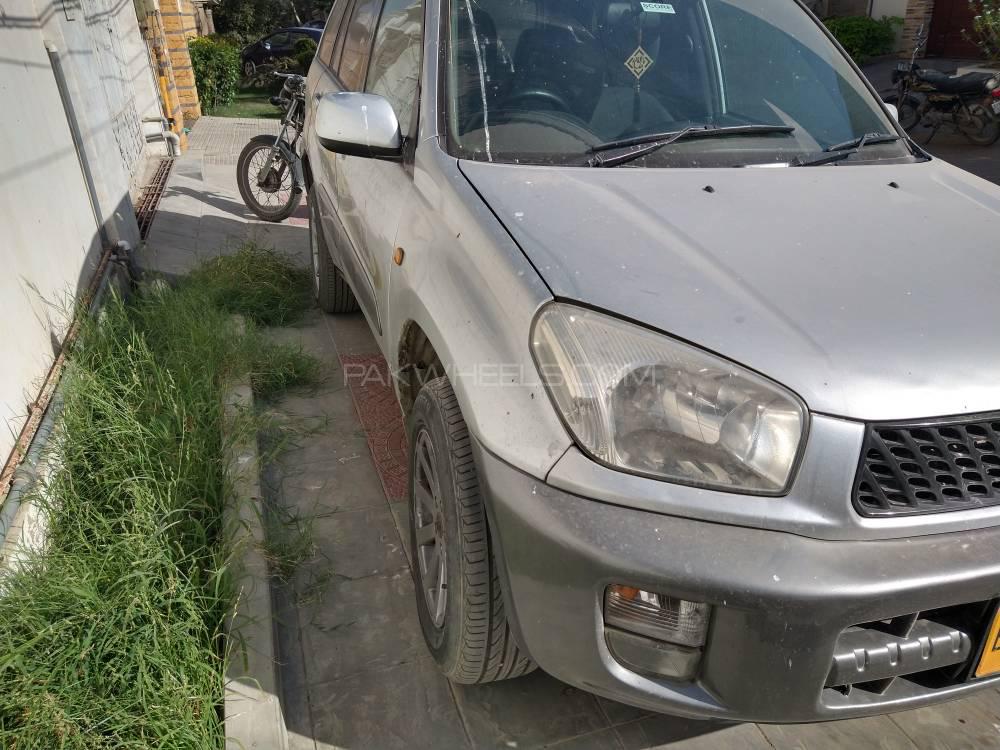 ٹویوٹا راو 4 2002 for Sale in کراچی ٹویوٹا راو 4 2002 for Sale in کراچی Image-2