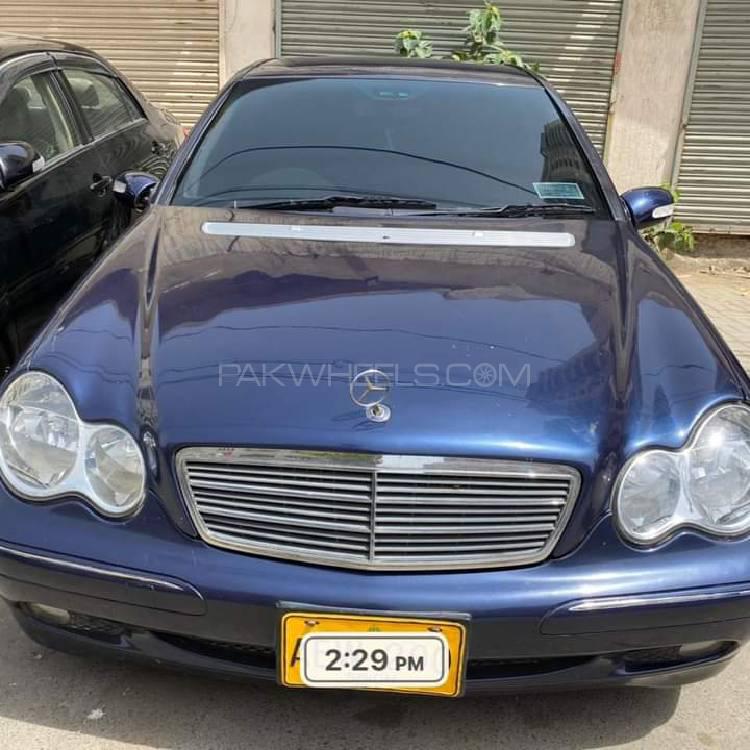 Mercedes Benz C Class 2001 for Sale in Karachi Image-1