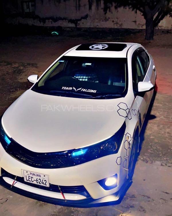 ٹویوٹا کرولا - 2015  Image-1