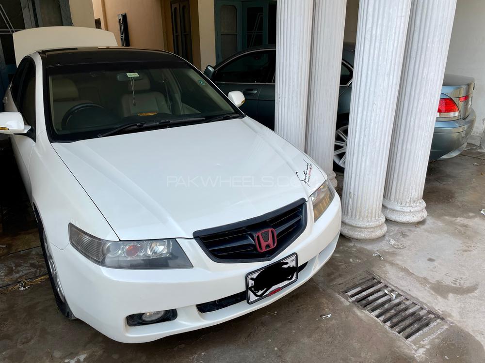 ہونڈا اکارڈ 2003 for Sale in سیالکوٹ ہونڈا اکارڈ 2003 for Sale in سیالکوٹ Image-3