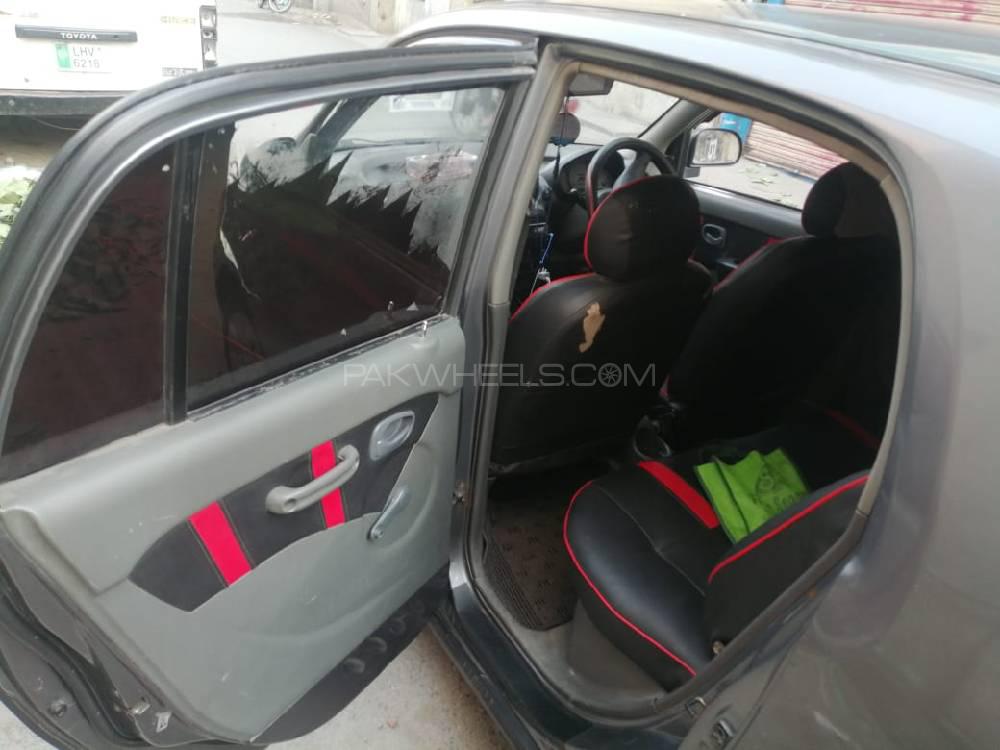 Hyundai Santro 2004 for Sale in Lahore Hyundai Santro 2004 for Sale in Lahore Image-12