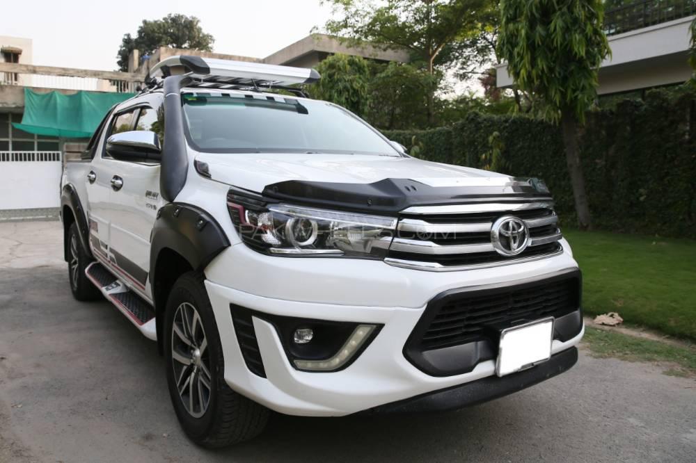 Toyota Hilux 2018 for Sale in Lahore Image-1
