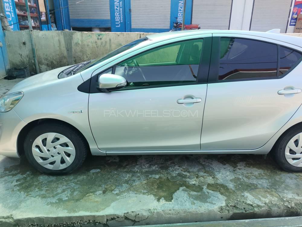 Toyota Aqua 2016 for Sale in Peshawar Toyota Aqua 2016 for Sale in Peshawar Image-6