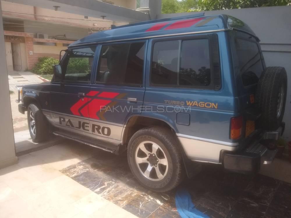 Mitsubishi Pajero 1990 for Sale in Karachi Mitsubishi Pajero 1990 for Sale in Karachi Image-5