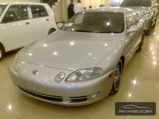 Toyota Soarer 1999 for Sale in Peshawar Image-1