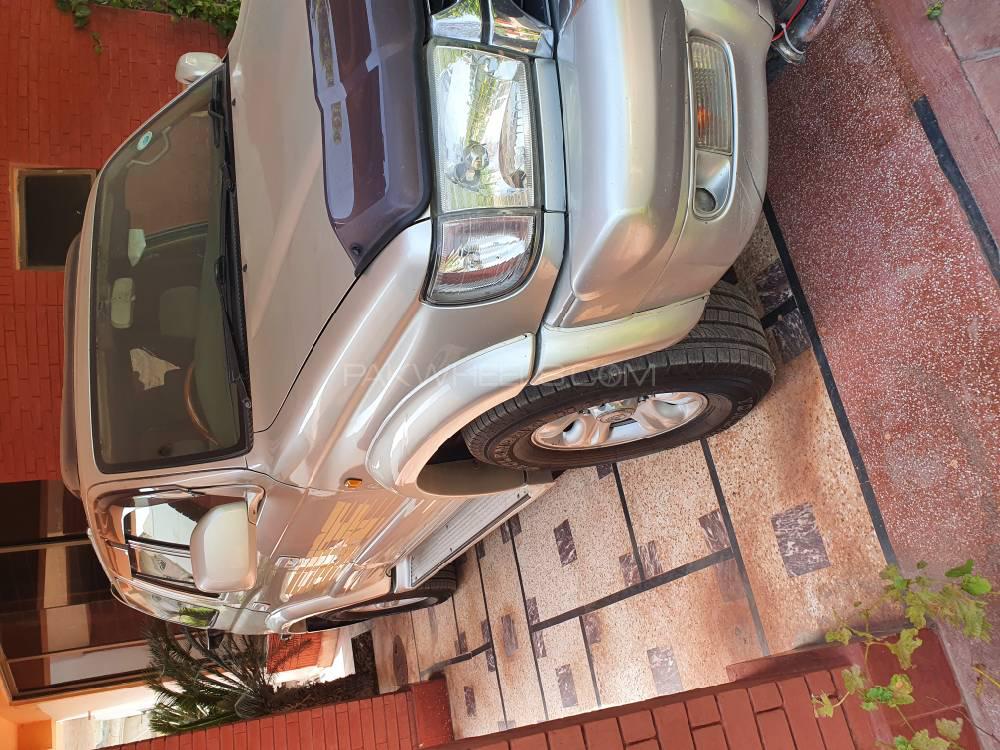 ٹویوٹا سرف 2000 for Sale in لاہور ٹویوٹا سرف 2000 for Sale in لاہور Image-17