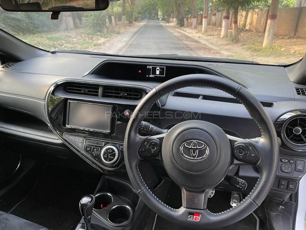 Toyota Aqua 2018 for Sale in Sahiwal Toyota Aqua 2018 for Sale in Sahiwal Image-9