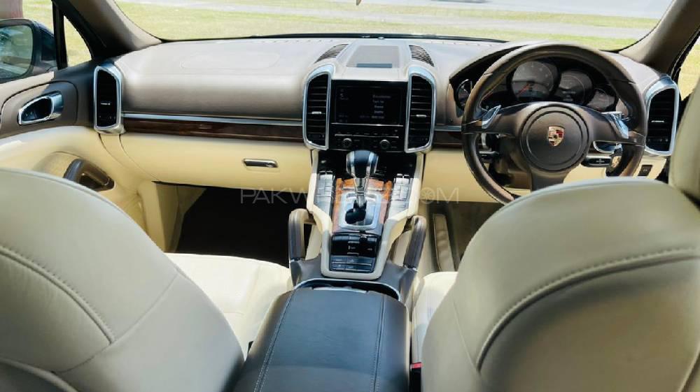 پورشے کائین 2013 for Sale in لاہور پورشے کائین 2013 for Sale in لاہور Image-7