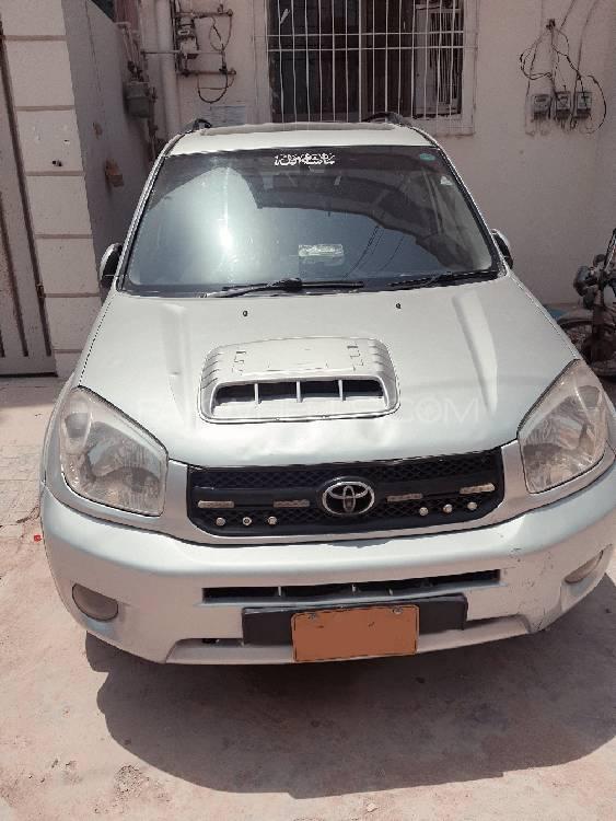 Toyota Rav4 2004 for Sale in Karachi Image-1