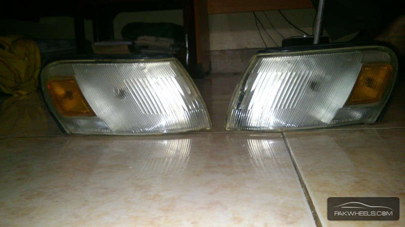 Toyota Indus Corolla Side Lamps Image-1