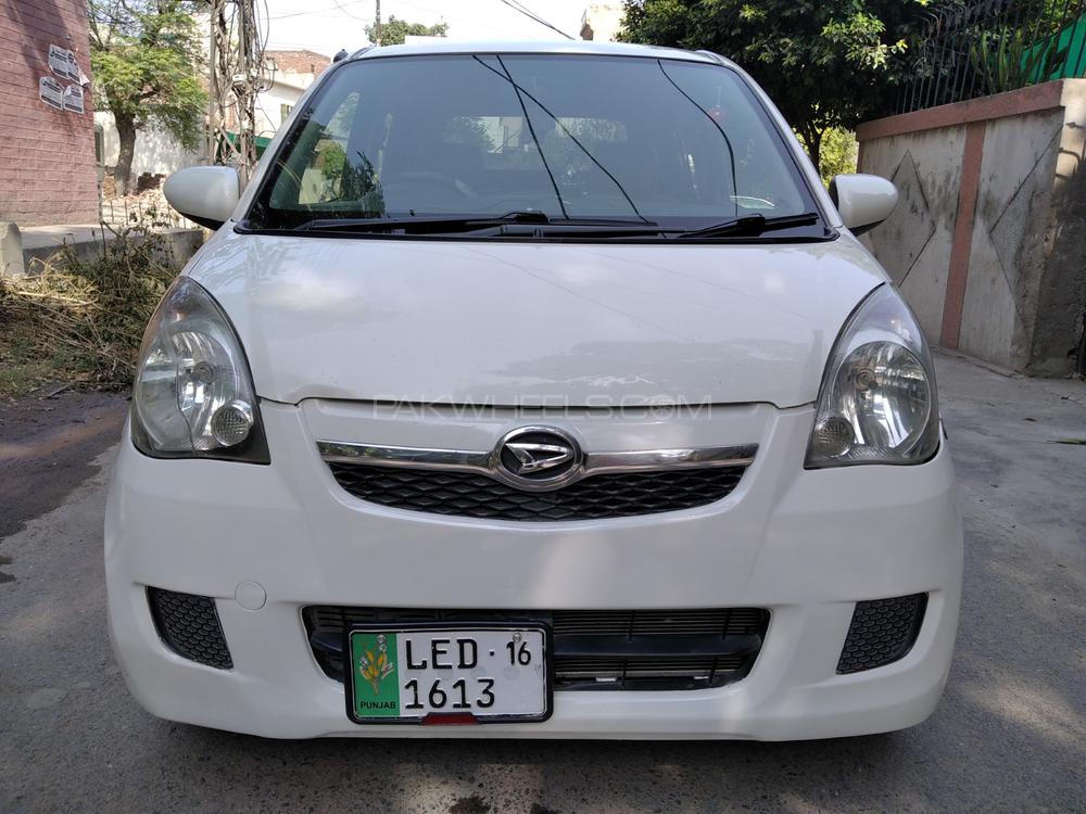 Daihatsu mira 2012