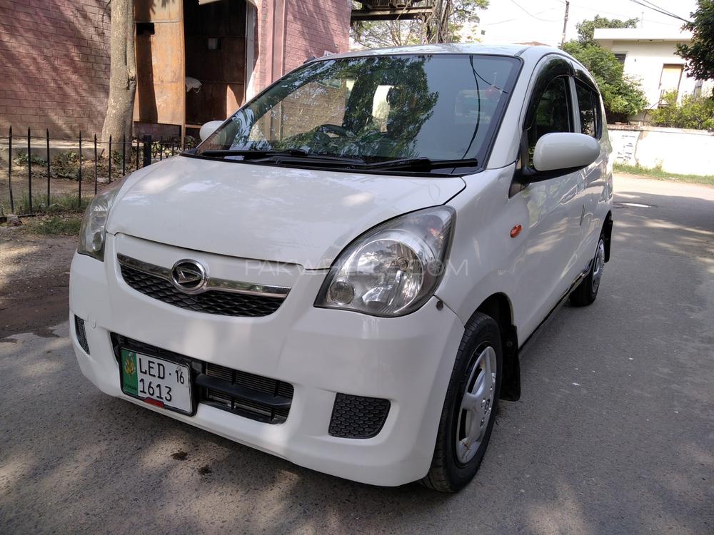 Daihatsu mira 2012