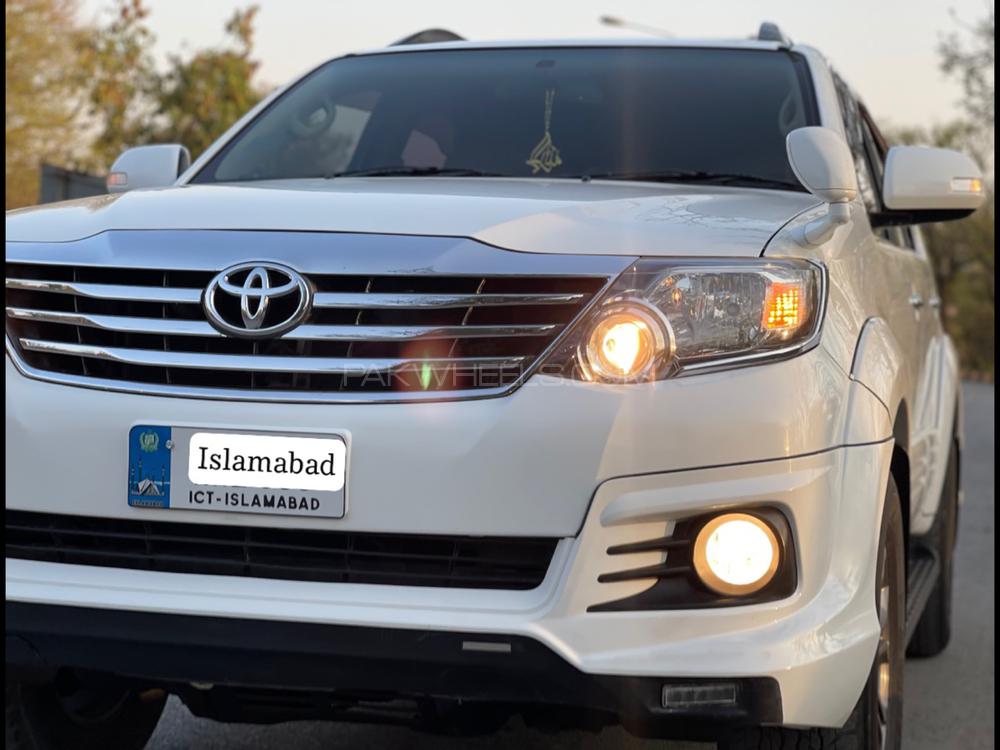 ٹویوٹا فورچیونر 2016 for Sale in اسلام آباد Image-1