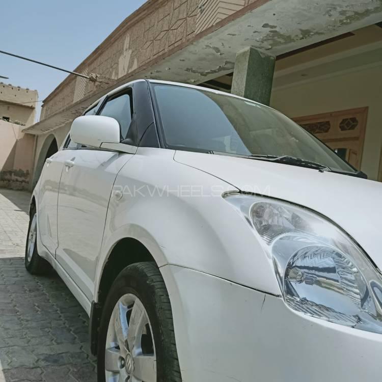 Suzuki Swift 2013 for Sale in Multan Image-1
