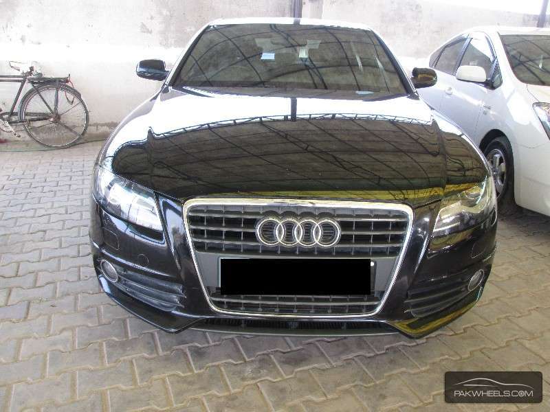 Audi A4 2010 for Sale in Faisalabad Image-1